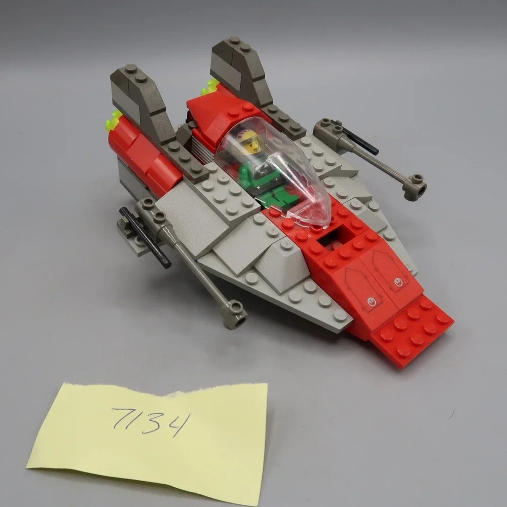 LEGO Star Wars #7134 A-Wing Fighter One Minifigure Used 2000 - Picture 1 of 7